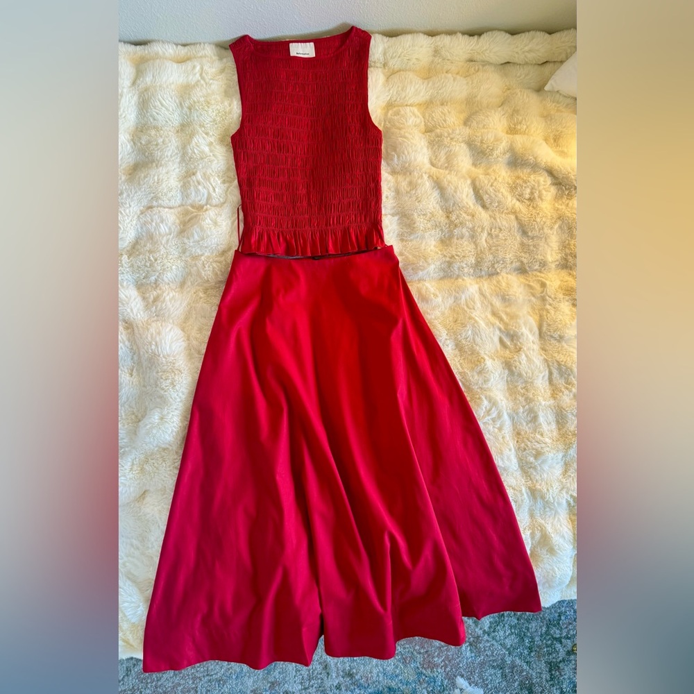 Reformation Laguna Two Piece In Lipstick, brand new, never worn, no flaws. - Picture 13 of 16
